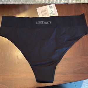 NWT Savage X Fenty Seamless Thong